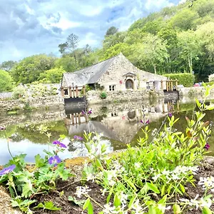 Les Moulins Du Duc Hotel Moëlan-sur-Mer